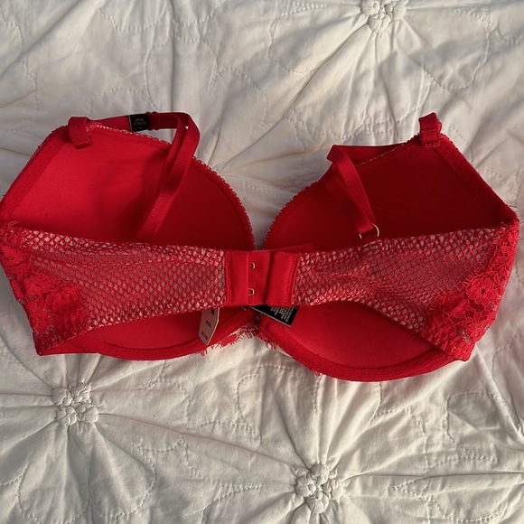 Very Sexy Push-Up Bra from Victoria Secret size 32DD - Picture 2 of 3